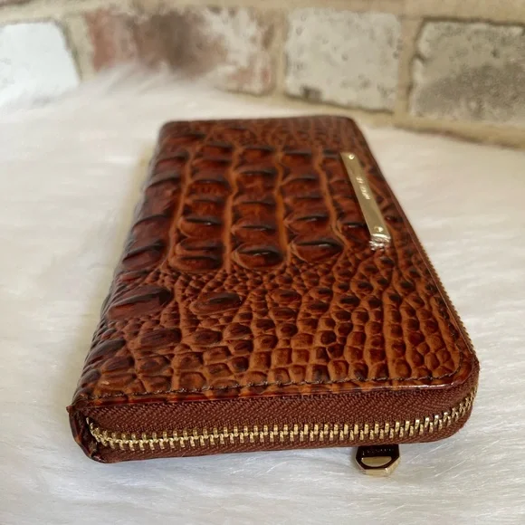 Brahmin Suri Melbourne Leather Zip-Around Wallet - Picture 4 of 12